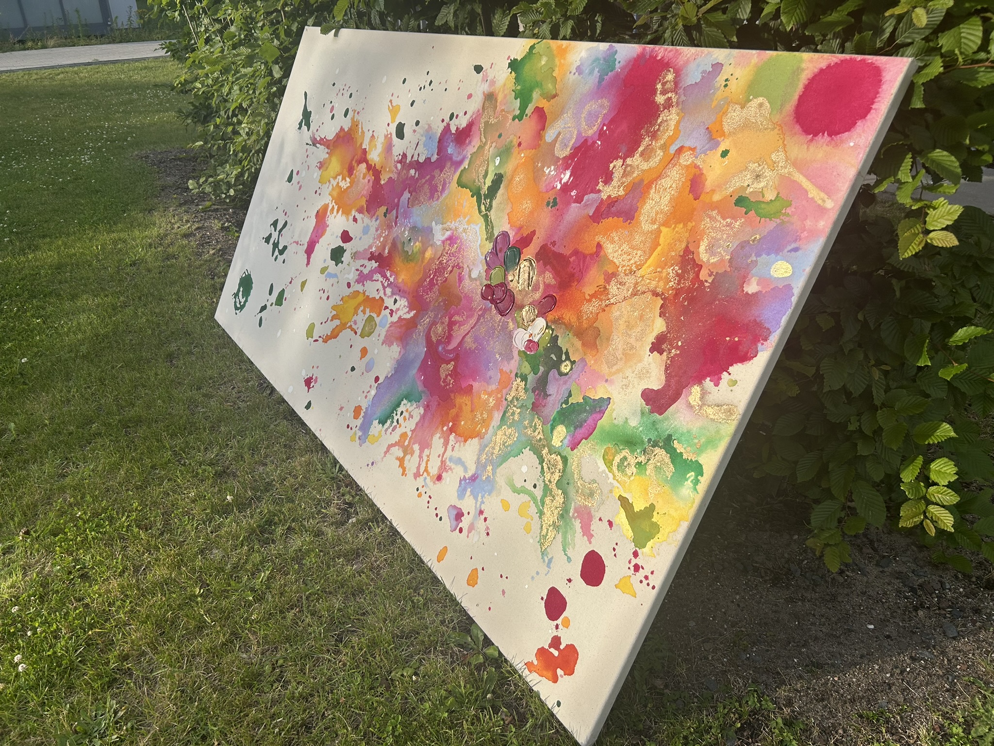 Ich lieb Leben viel zu sehr, 2025, Acryl und Gold auf roher Baumwollleinwand, Ansicht 10